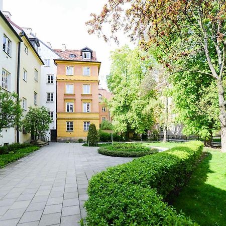 Designers Apartment In The Old Town Варшава Екстер'єр фото