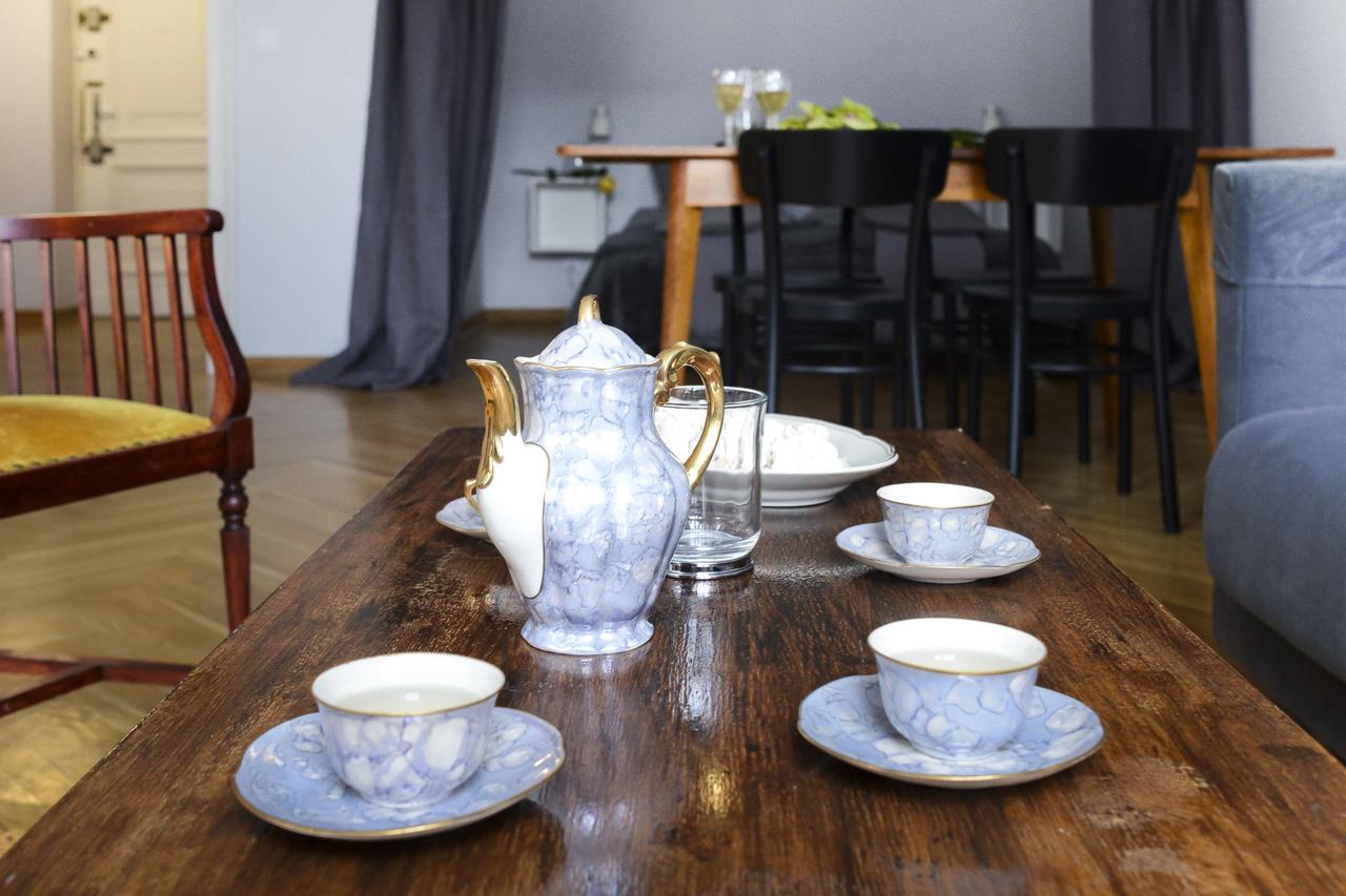 Designers Apartment In The Old Town Варшава Екстер'єр фото